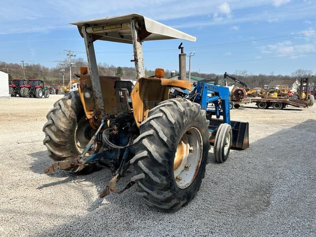 Image of Ford 5610 equipment image 3