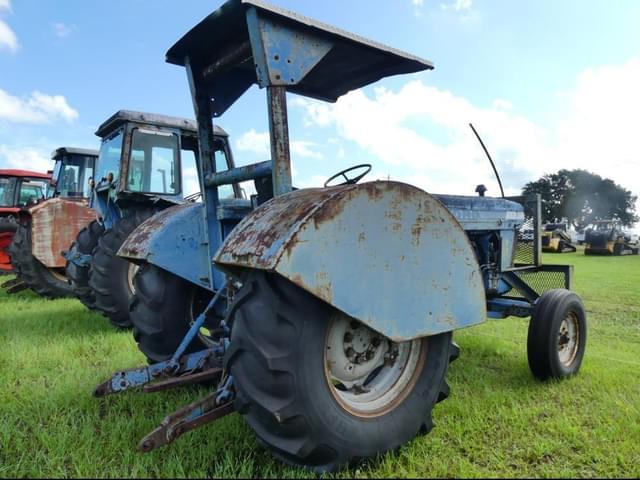 Image of Ford 5610 equipment image 2