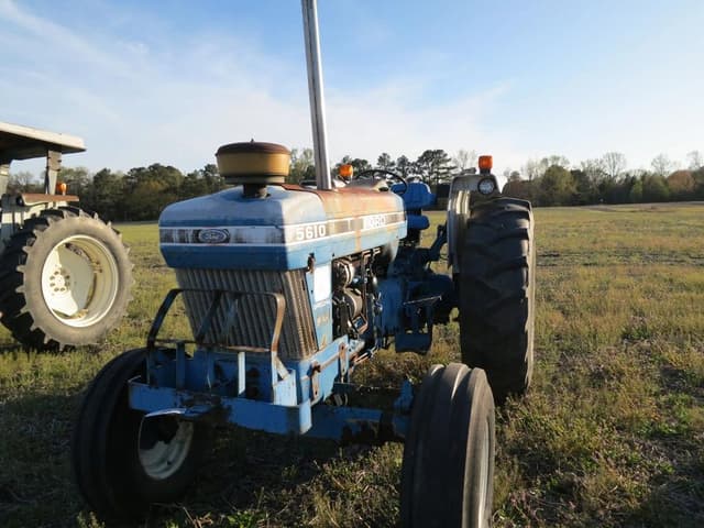 Image of Ford 5610 equipment image 3