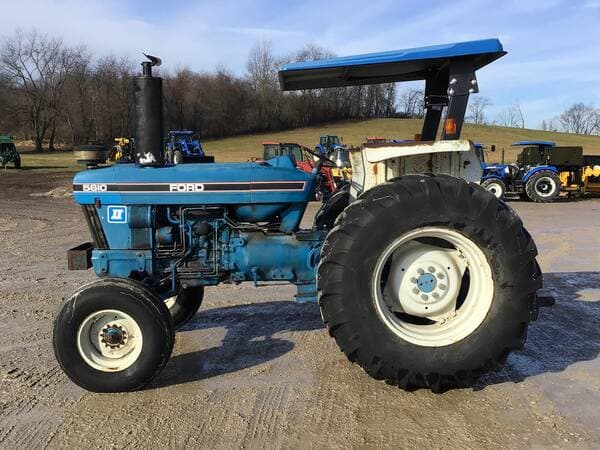 Image of Ford 5610 equipment image 3