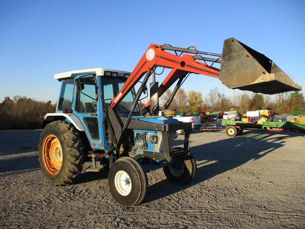 Main image Ford 5610