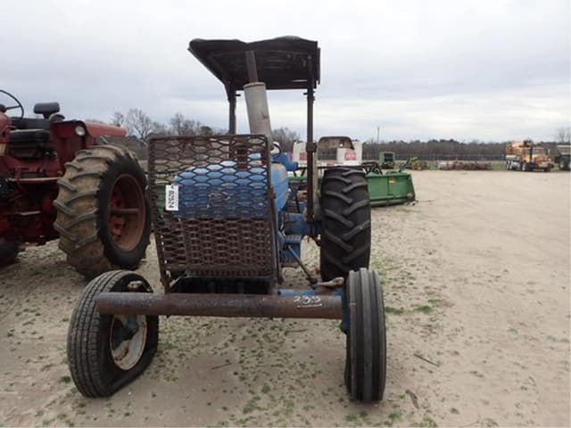 Image of Ford 5610 equipment image 2