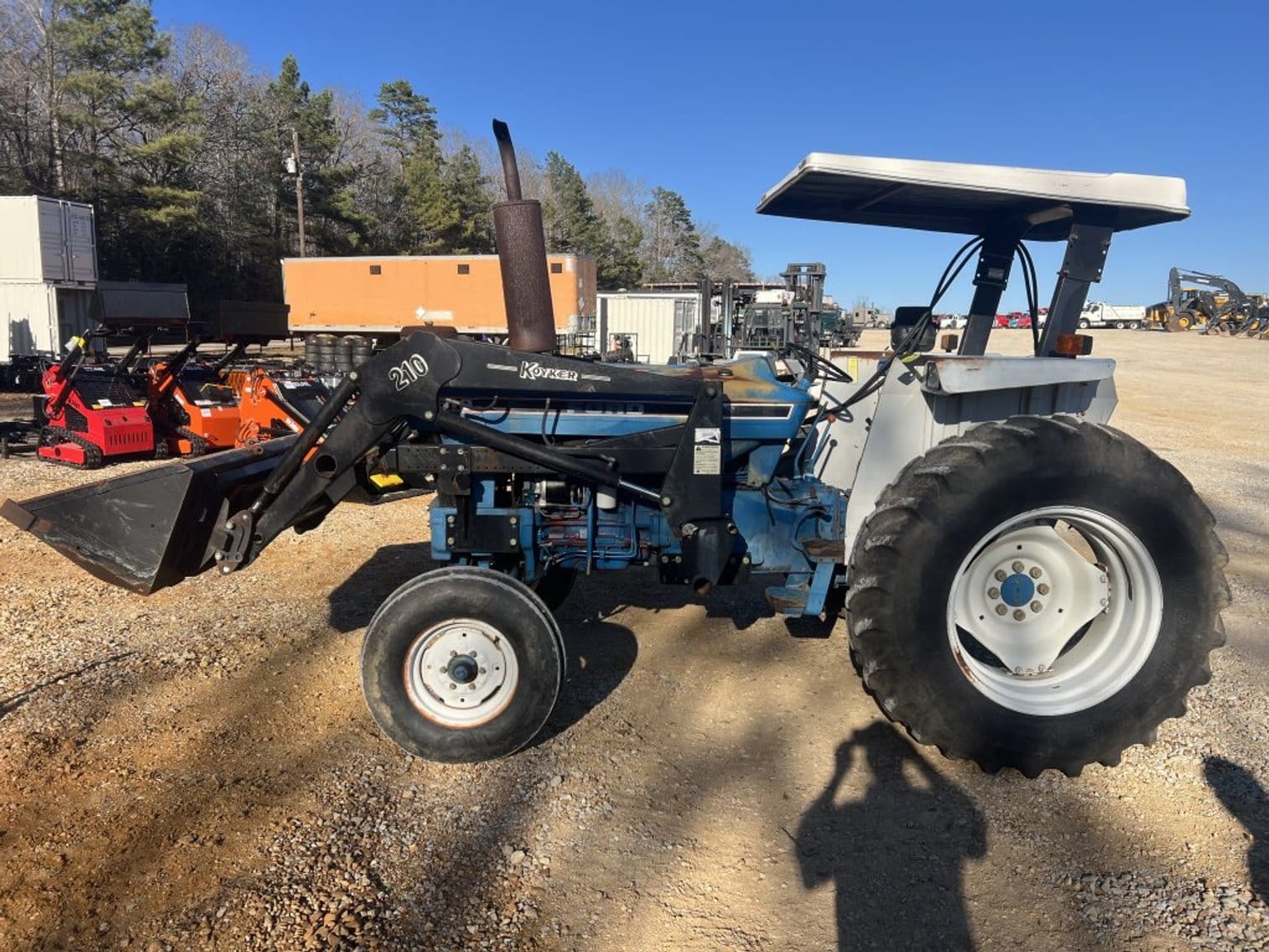 Ford 5610 Equipment Image0