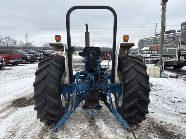 Image of Ford 5610 equipment image 3