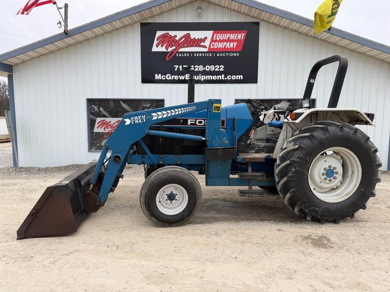 Ford 5640 Equipment Image0