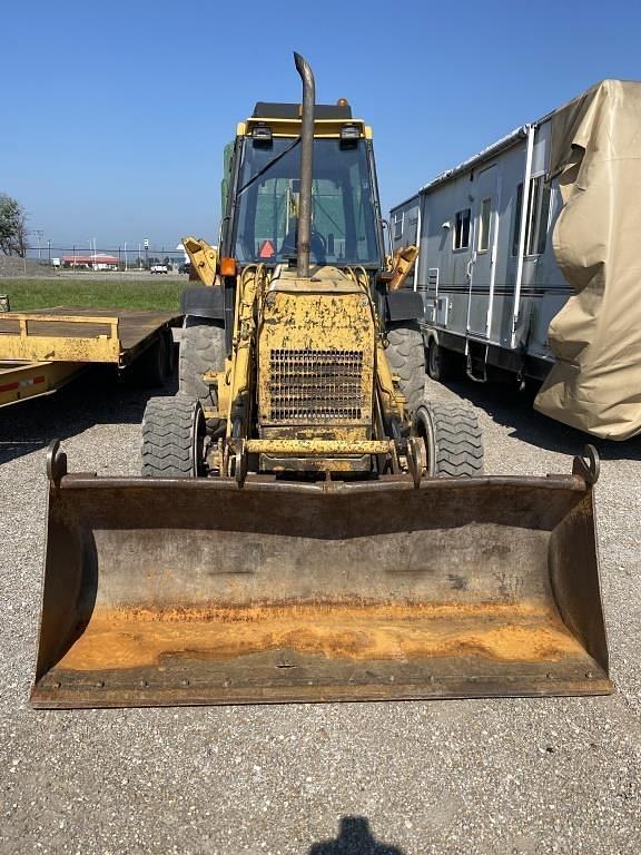 Image of Ford 575D equipment image 1