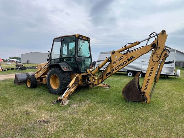 Image of Ford 575D equipment image 1