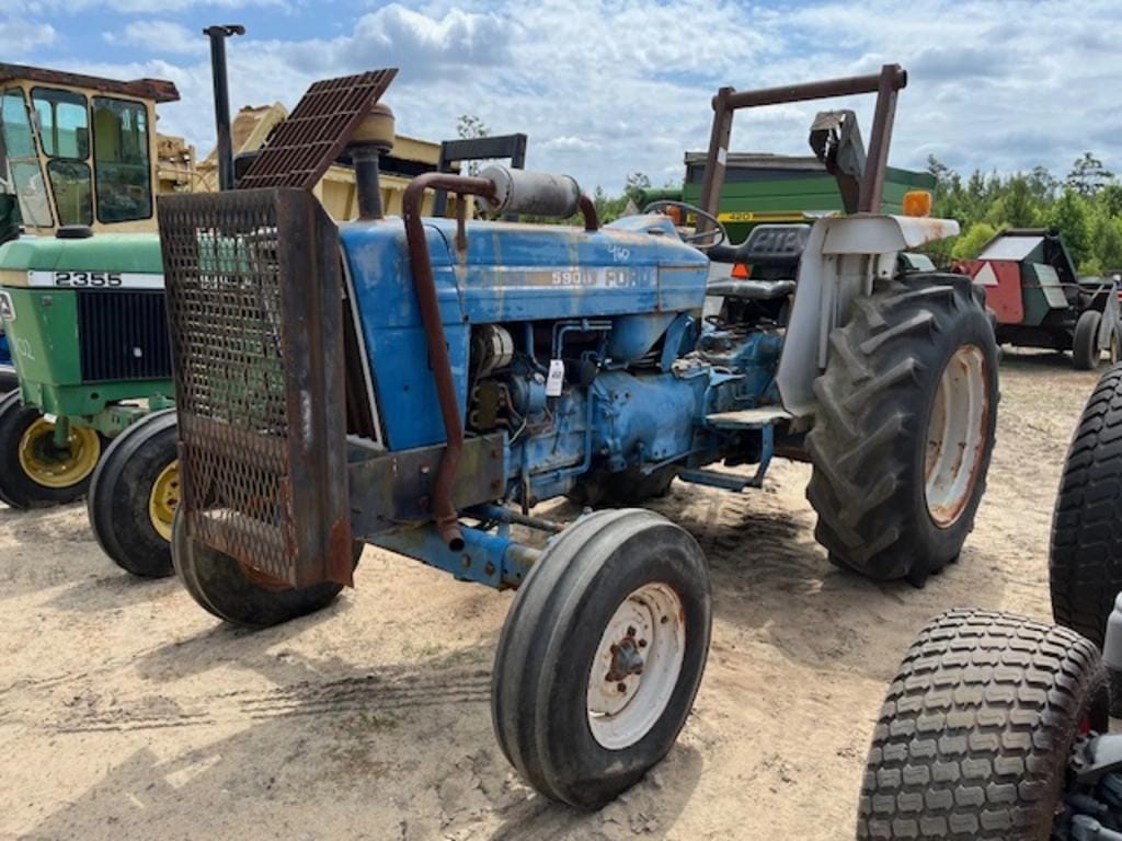 Main image Ford 5900