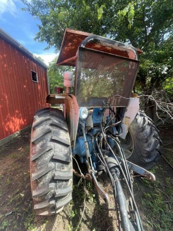 Image of Ford 5900 equipment image 3