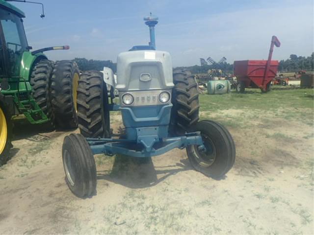 Image of Ford 6000 equipment image 2