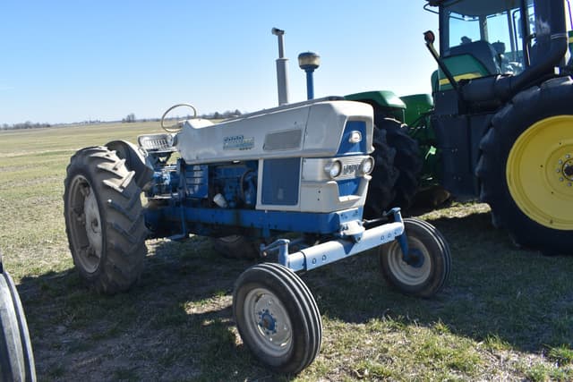 Image of Ford 6000 equipment image 2