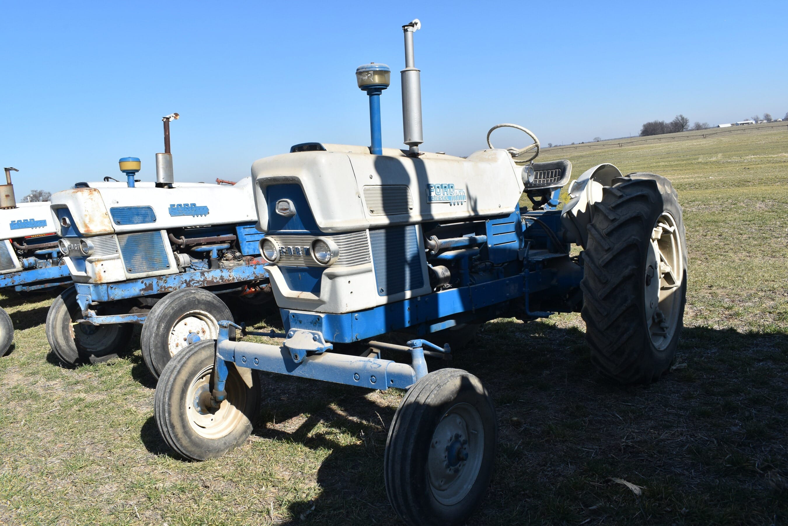 Ford 6000 Equipment Image0