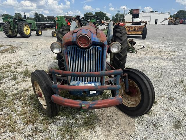 Image of Ford 601 equipment image 1