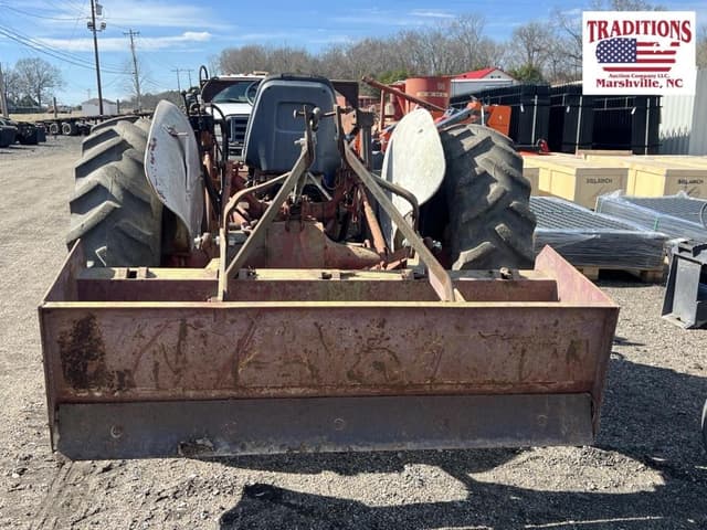 Image of Ford 601 equipment image 3