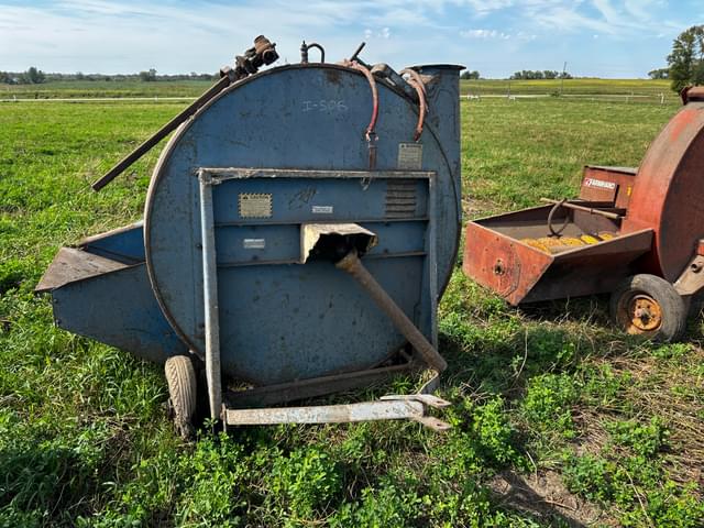 Image of Ford 618 equipment image 2