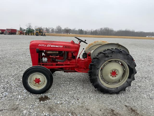 Image of Ford 641 equipment image 2