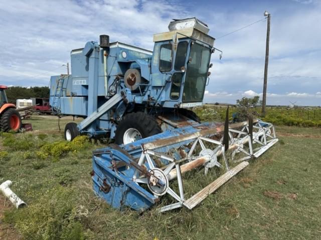 Image of Ford 642 equipment image 2
