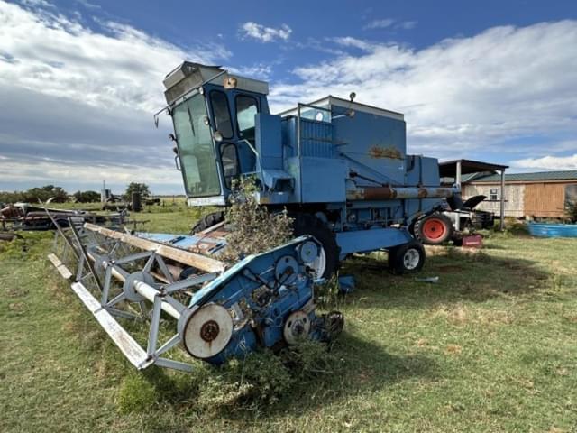 Image of Ford 642 equipment image 4