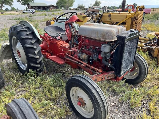 Image of Ford 650 equipment image 2