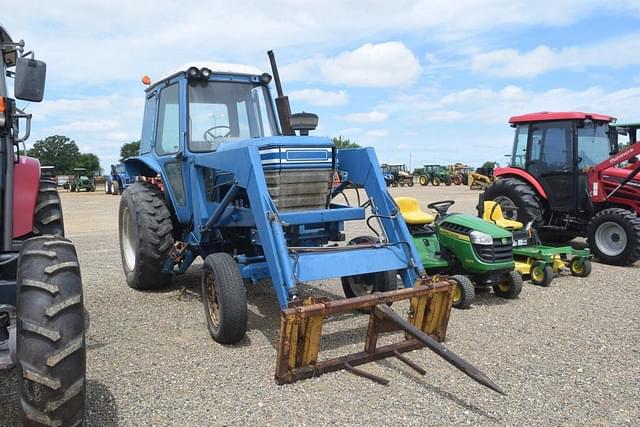 Image of Ford 6600 equipment image 3