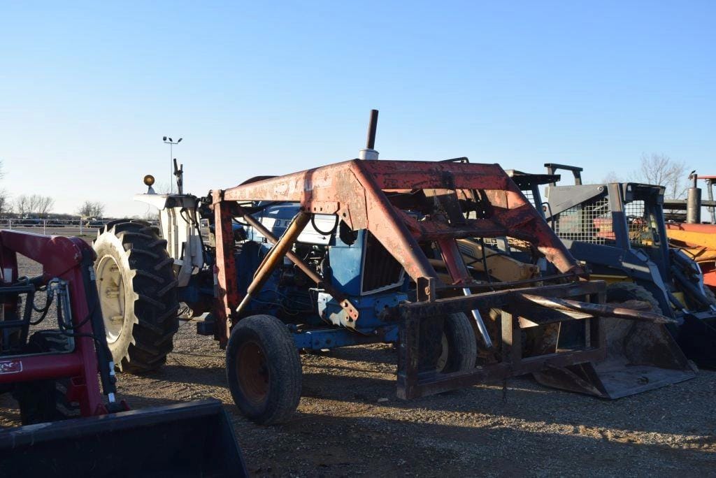 Main image Ford 6600