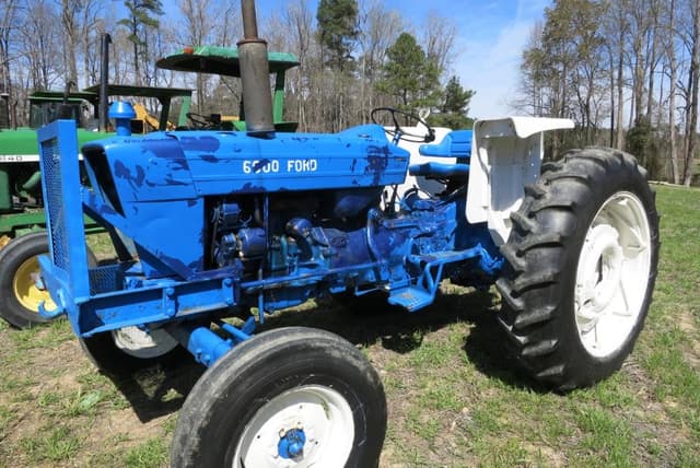 Image of Ford 6600 equipment image 1