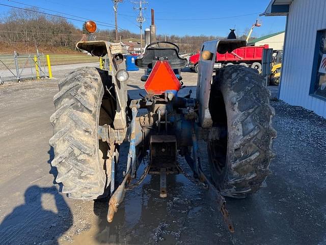 Image of Ford 6600 equipment image 4