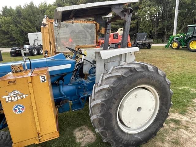 Image of Ford 6600 equipment image 4
