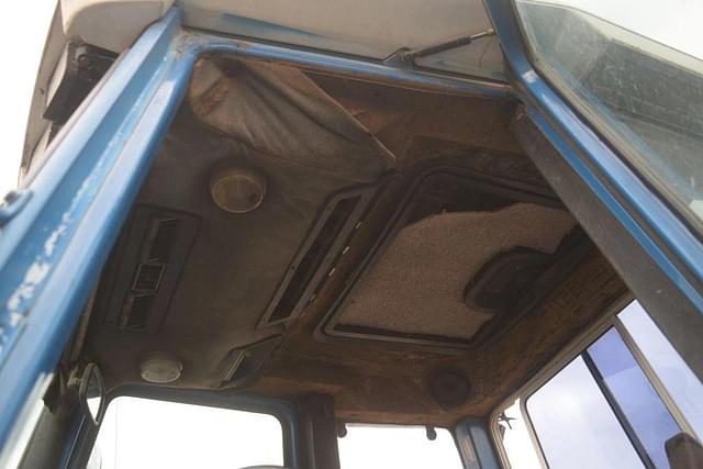 Image of Ford 6610 equipment image 4