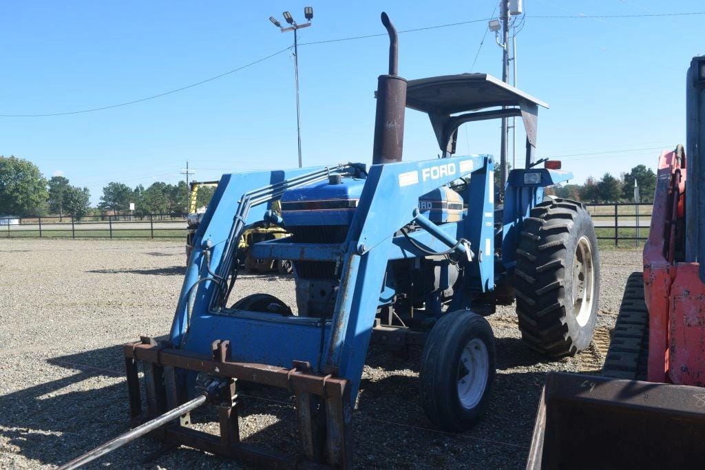 Ford 6610 Equipment Image0