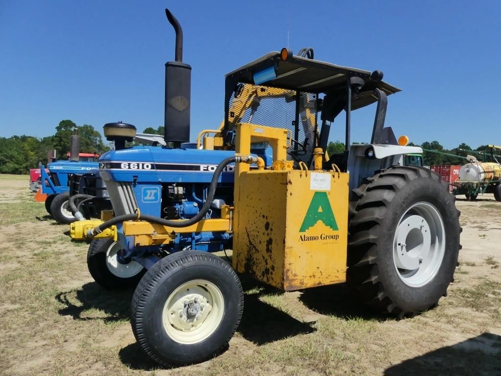 Main image Ford 6610