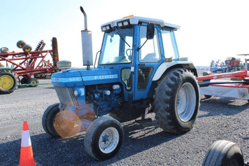 Main image Ford 6610