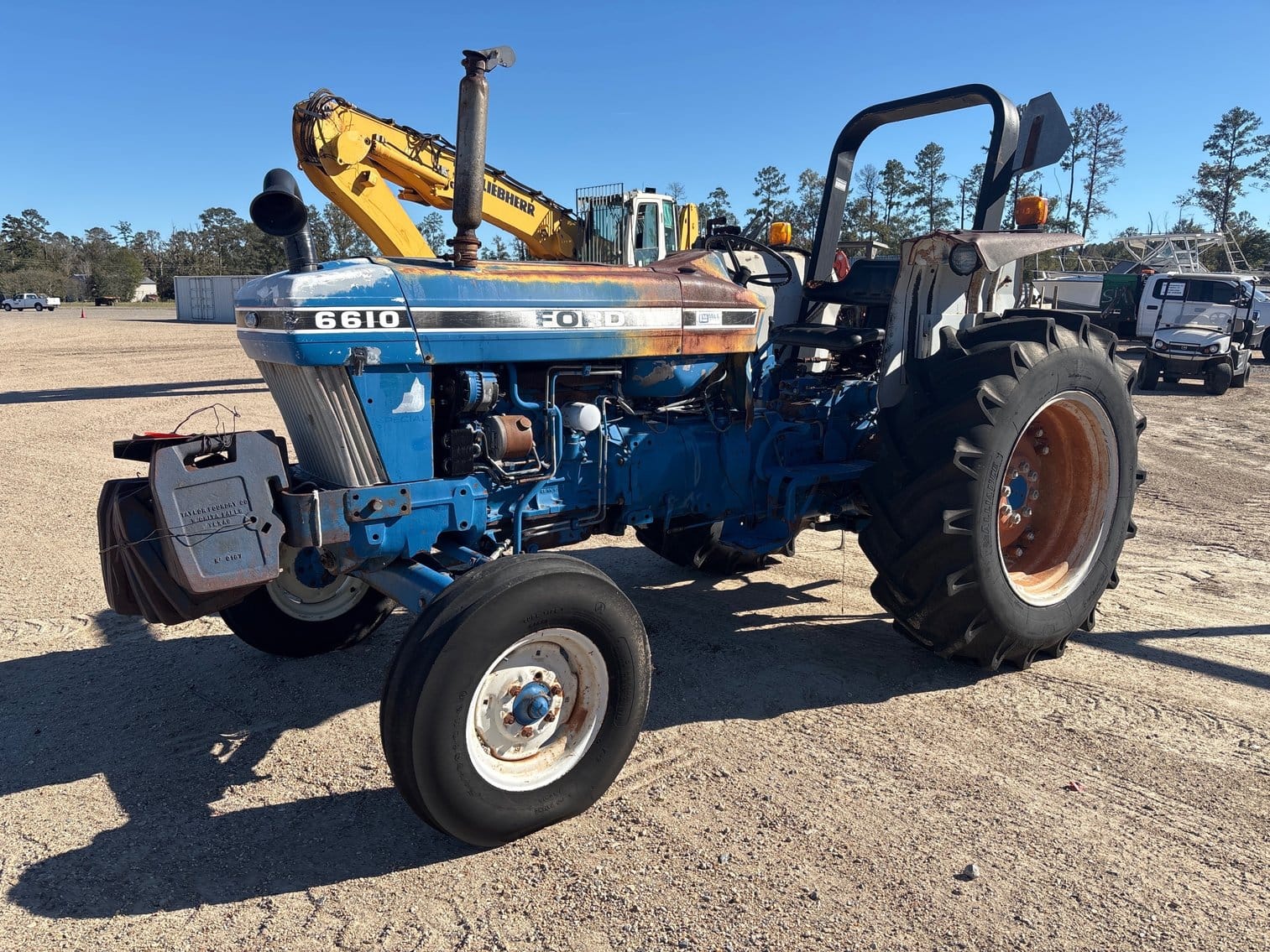 Ford 6610 Equipment Image0
