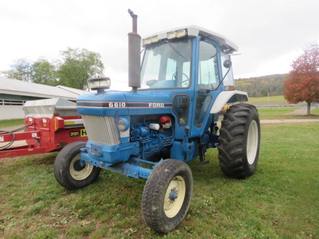 Main image Ford 6610