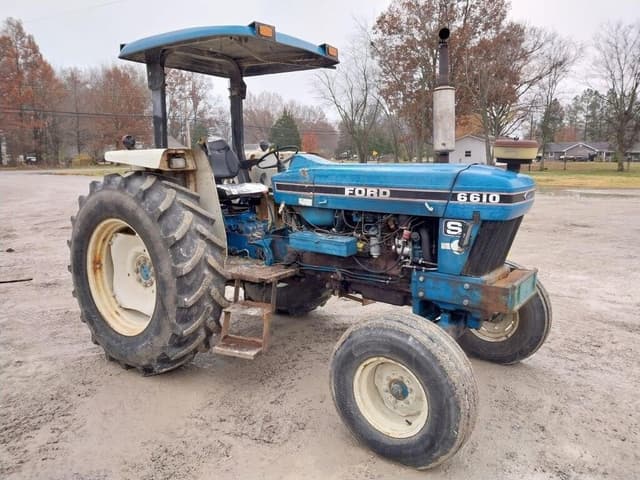 Image of Ford 6610S equipment image 2