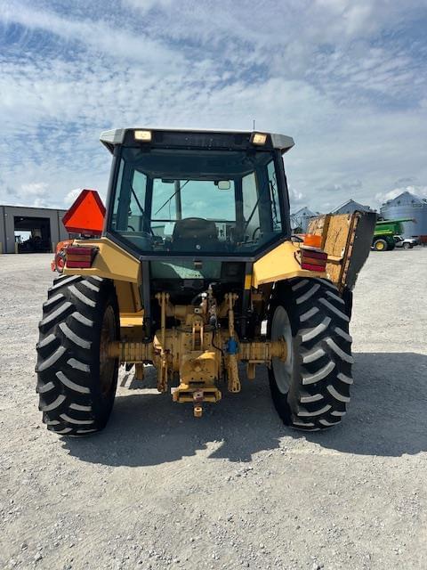 Image of Ford 6640 equipment image 3