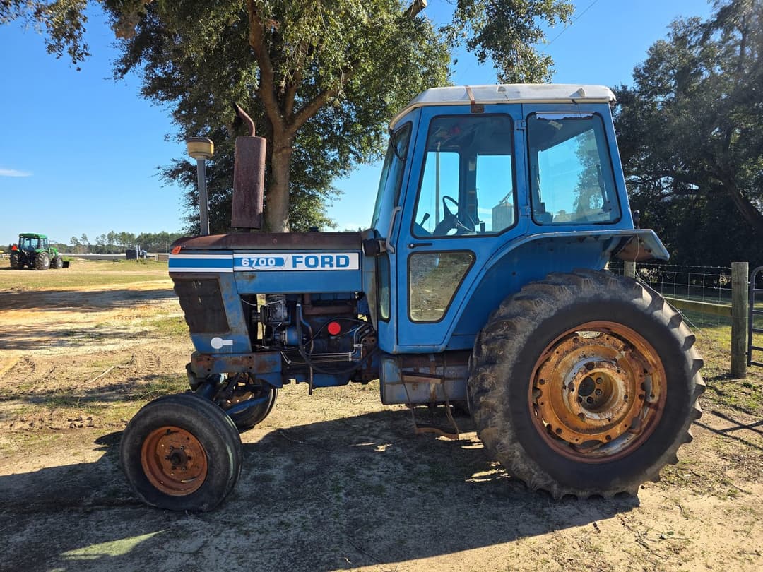 Image of Ford 6700 Primary image