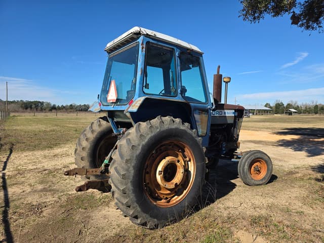 Image of Ford 6700 equipment image 3