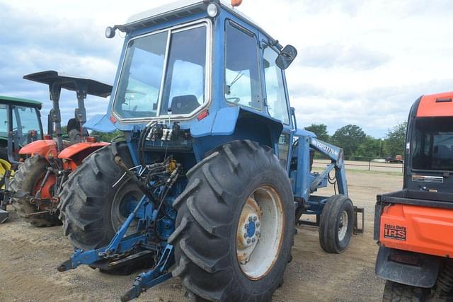 Image of Ford 6700 equipment image 2