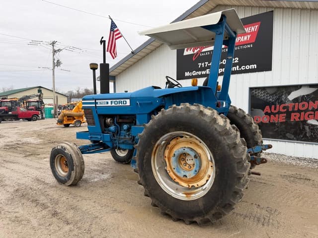 Image of Ford 6700 equipment image 2