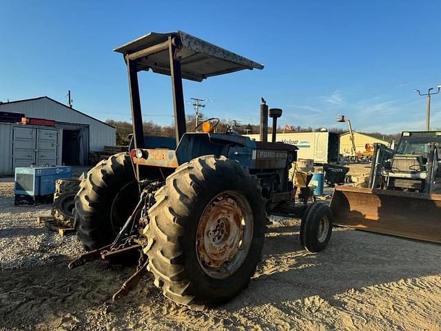 Image of Ford 6700 equipment image 4