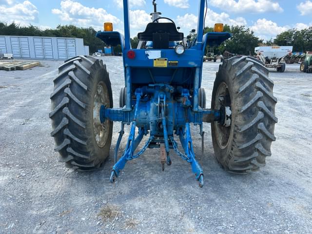 Image of Ford 6700 equipment image 3
