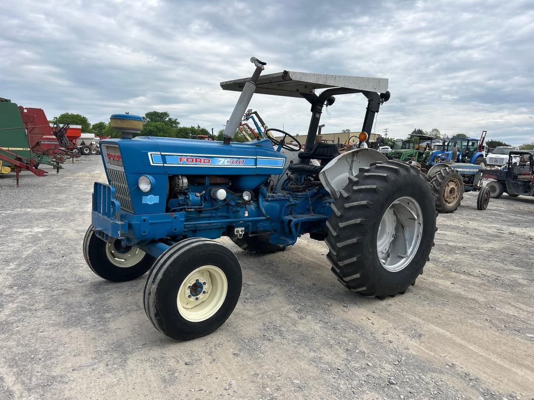 Image of Ford 7000 Primary image