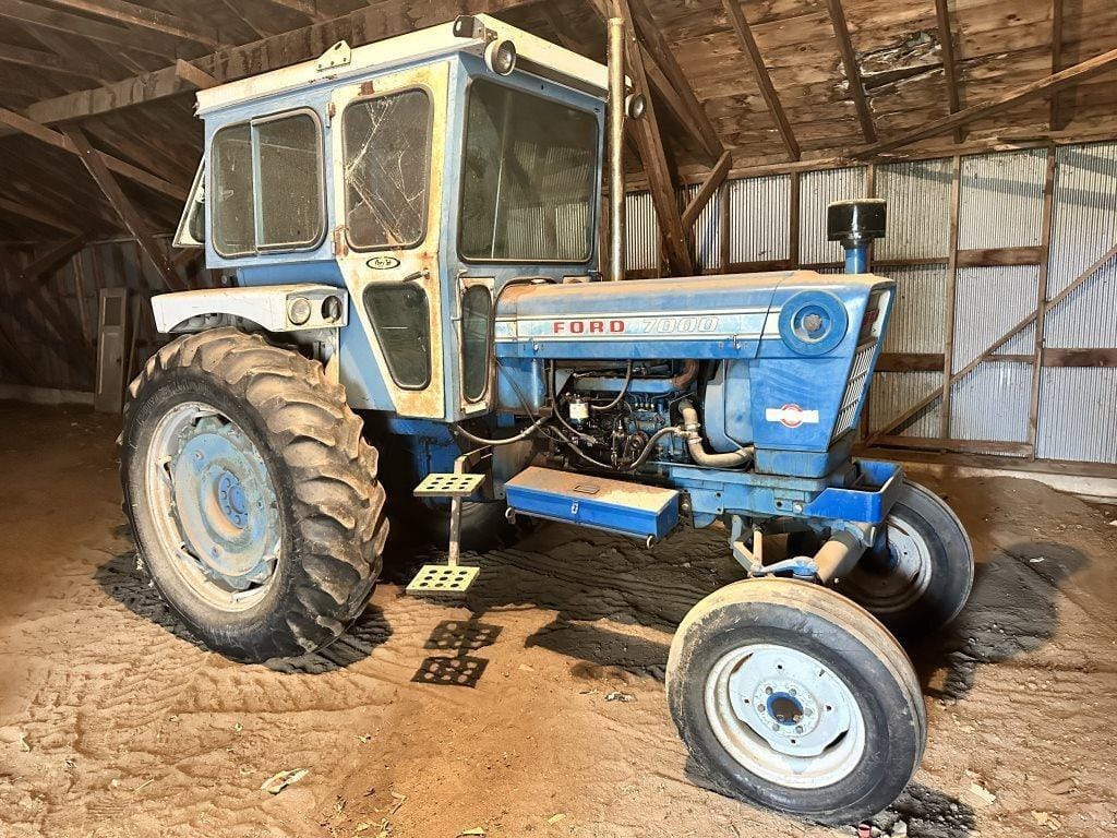 Main image Ford 7000