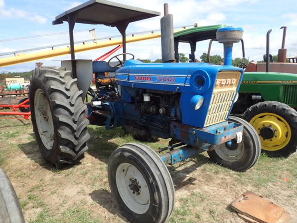 Main image Ford 7000