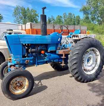 Ford 7000 Equipment Image0