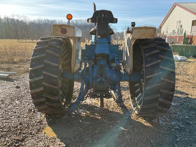 Image of Ford 7000 equipment image 3