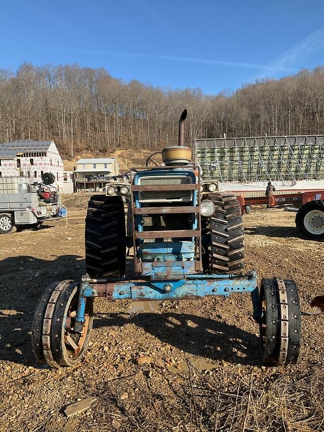 Image of Ford 7000 equipment image 4