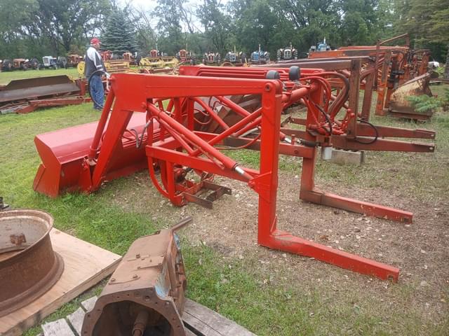 Image of Ford 703 equipment image 2