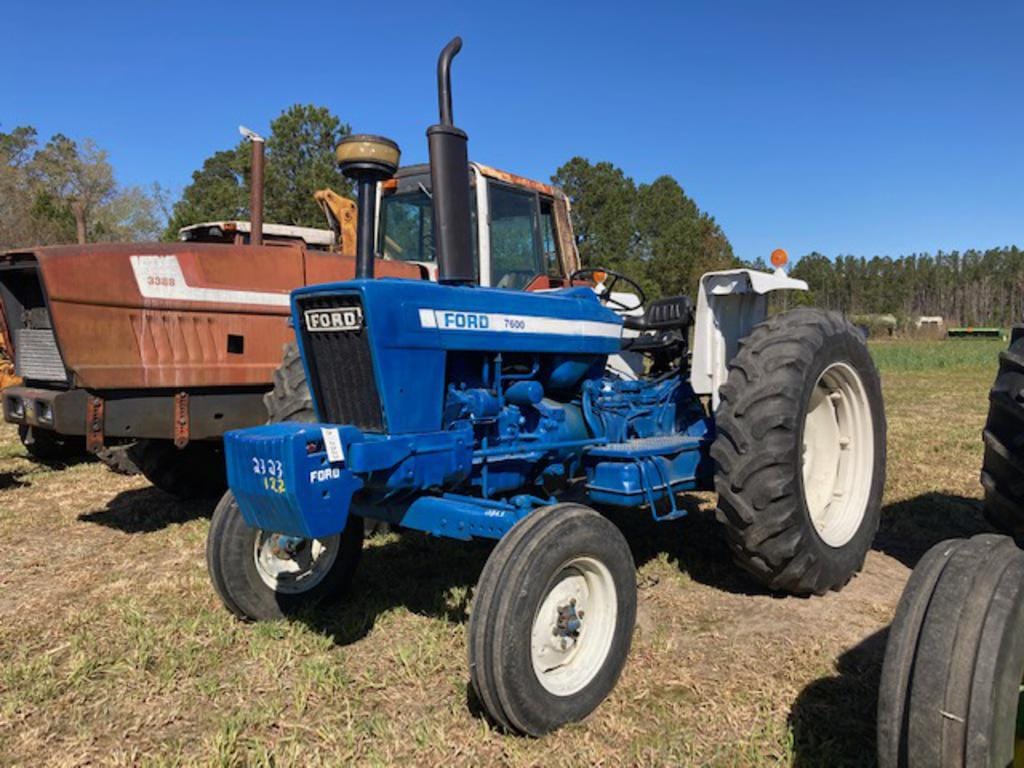 Main image Ford 7600